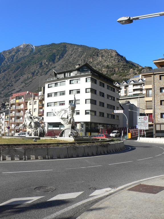 Outdoor Apartaments - Comfort Andorra la Vella Exterior foto